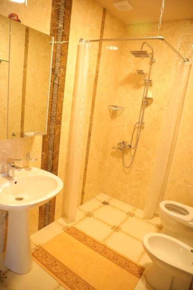 Отель Hotel Luxor Тбилиси-49